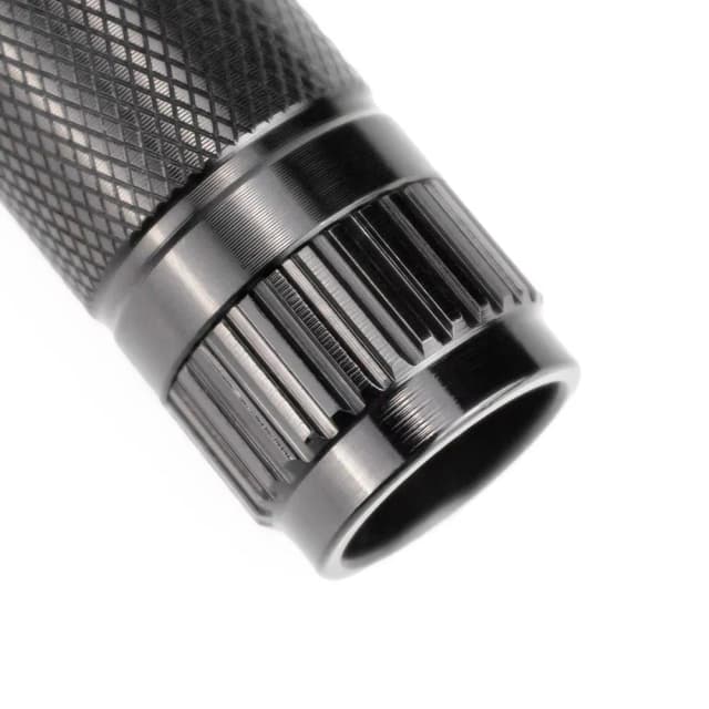 rechargeable-cool-white-flashlight