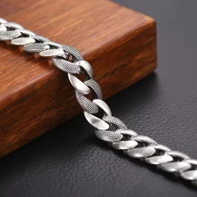 men-s-trendy-cuban-link-bracelet