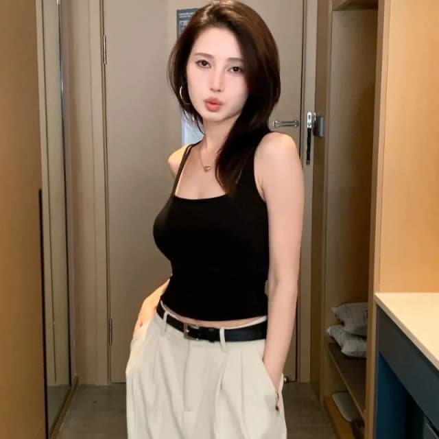 back-cross-strap-summer-top-blacks