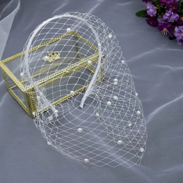 elegant-bride-mesh-veil-hairband