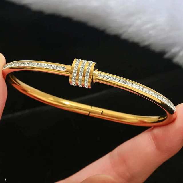 18k-stainless-steel-gold-plated-bracelet-set