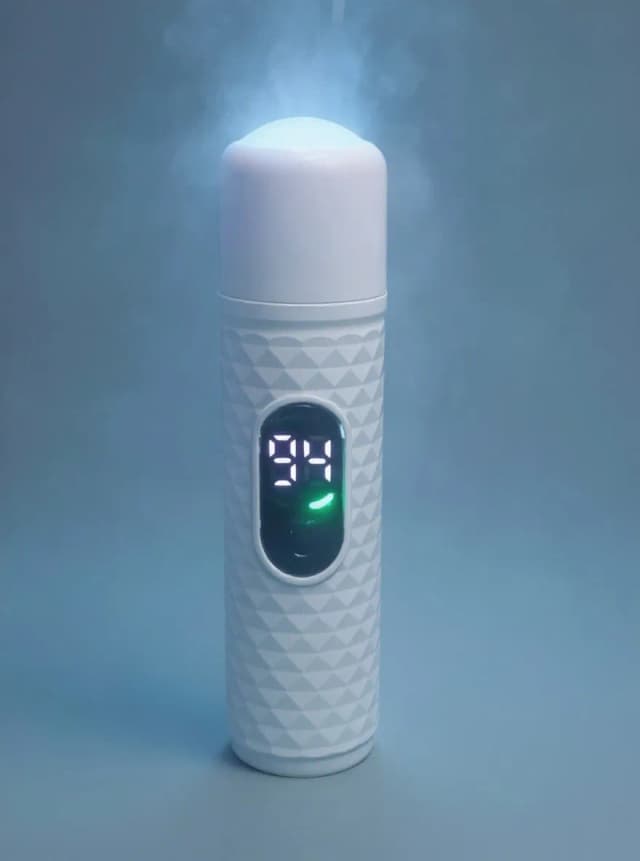 smart-digital-led-flashlight