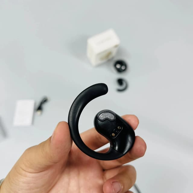 regrsi-open-ear-comfort-wireless-earbuds