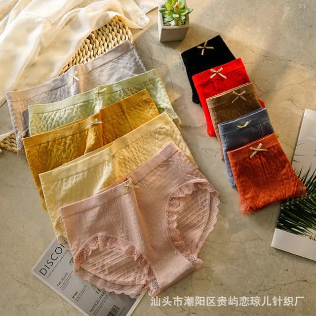 women-high-rise-full-coverage-seamless-silky-soft-underwear-set-of-3