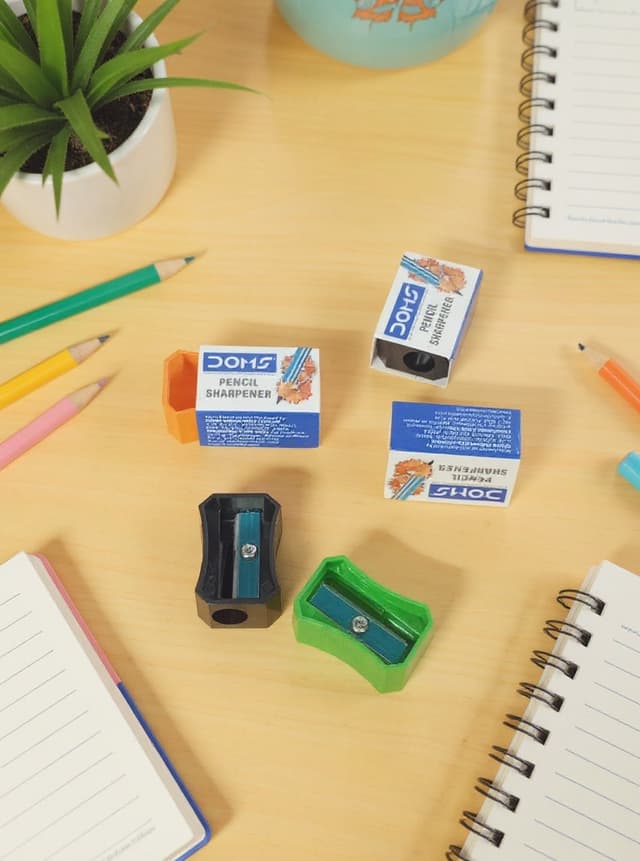 doms-robust-pencil-sharpener-set-10pcs