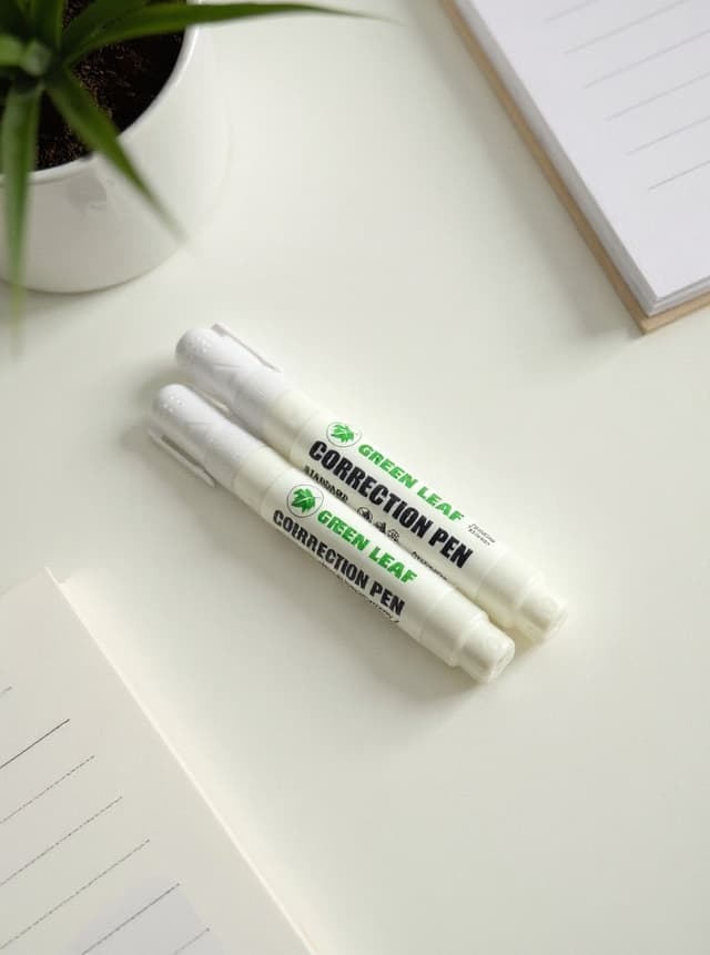 correction-pen-fluid-8ml-white