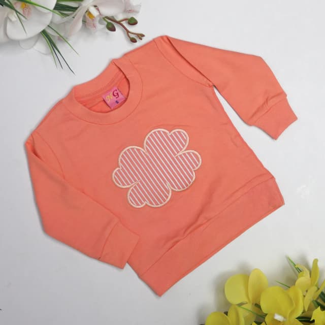 cloud-design-sweatshirt-for-kids