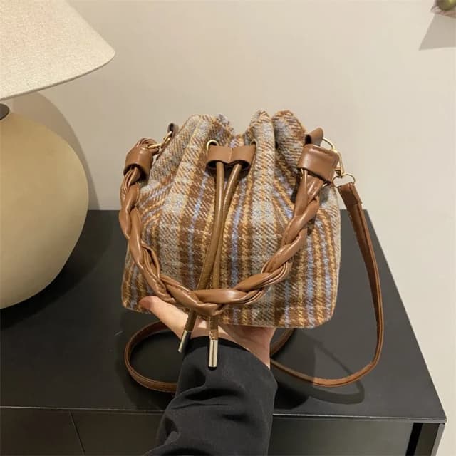 trendy-korean-chic-shoulder-bag