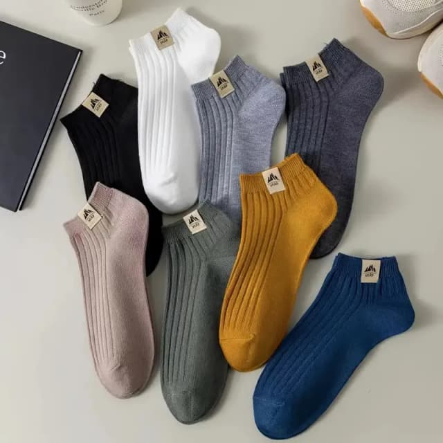 mens-trendy-style-spring-and-summer-short-socks