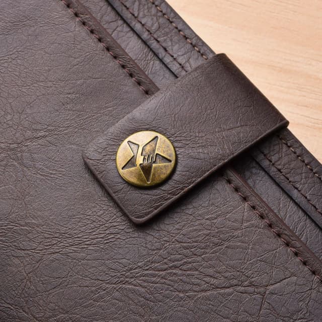 vintage-star-button-long-leather-wallet