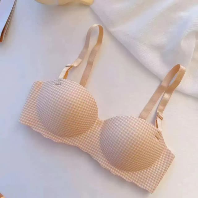 thin-patterned-push-up-bra