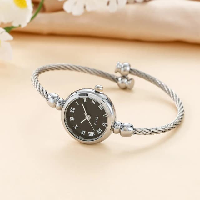 women-s-casual-wear-bracelet-watch