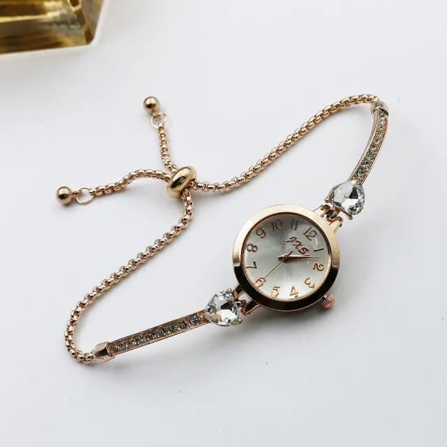 women-s-love-heart-bracelet-quartz-watch