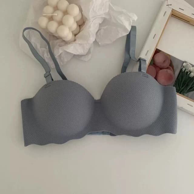 light-support-seamless-bra