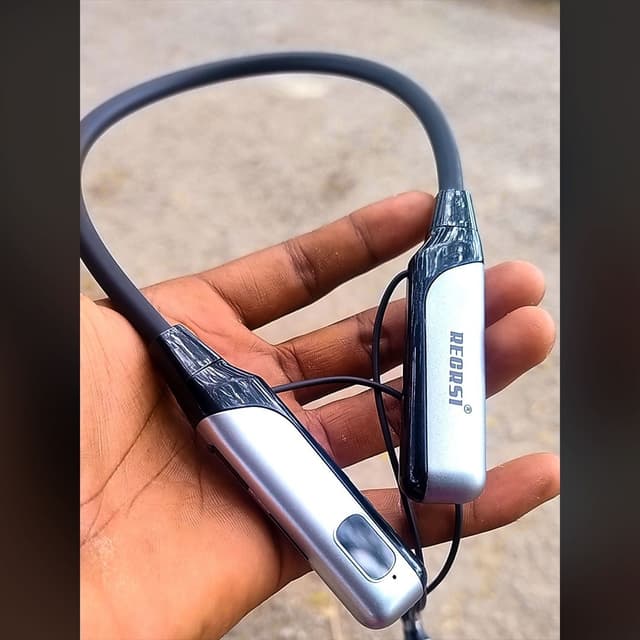 regrsi-re-ny052-wireless-neckband-with-digital-display